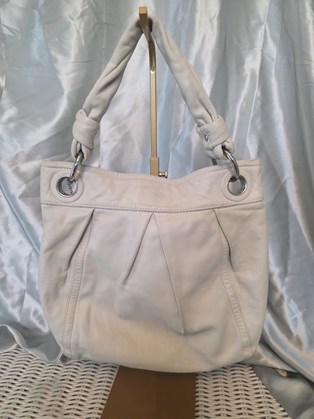 Coach Parker Ivory Leather Shouldwer Bag Used Authentic - Picture 2 of 7